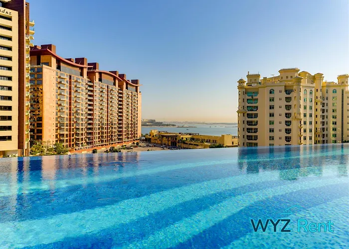 Opulent Studio In Palm Tower With Sea View