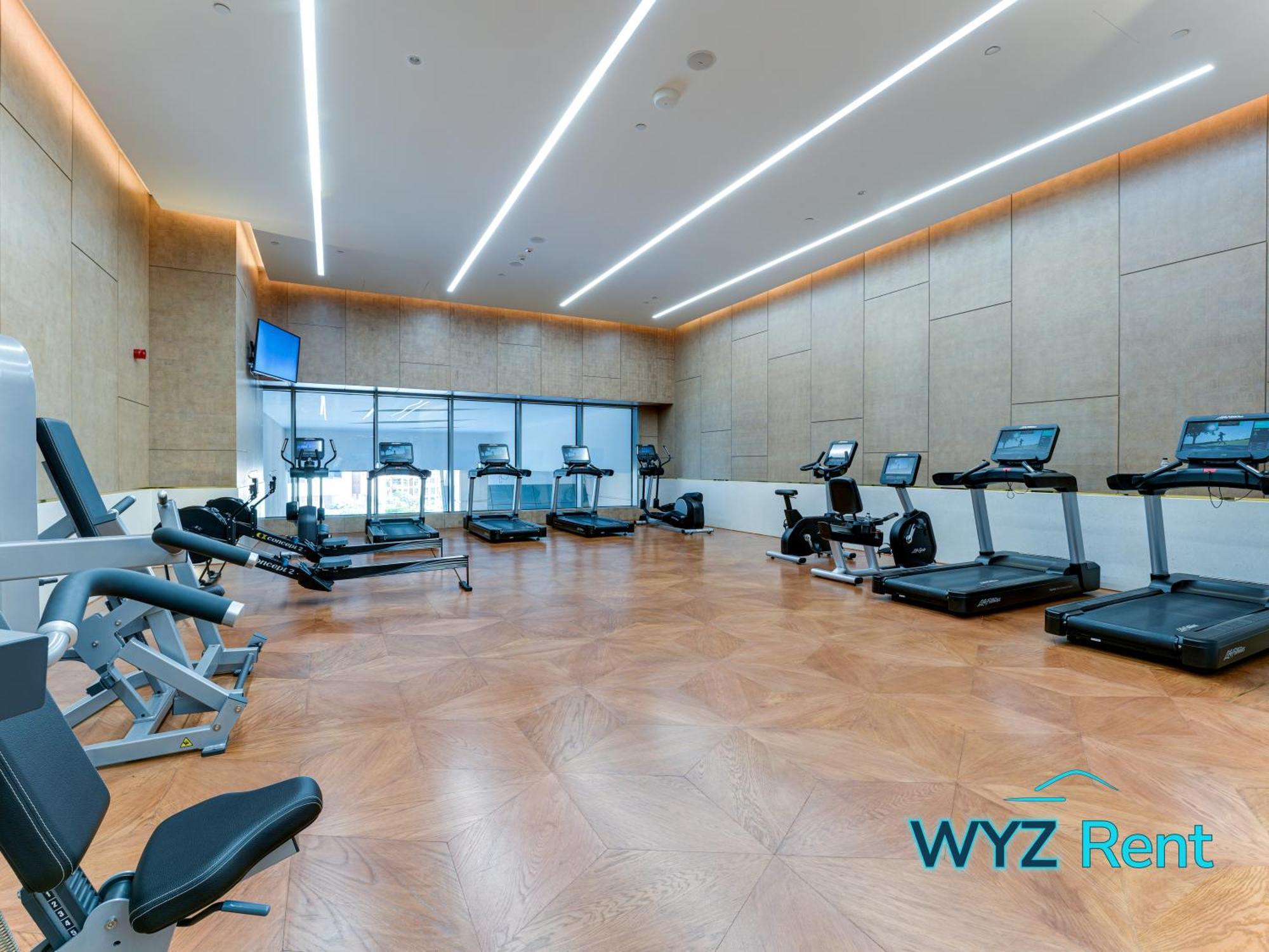 Opulent In Palm Tower With Sea View * Dubai