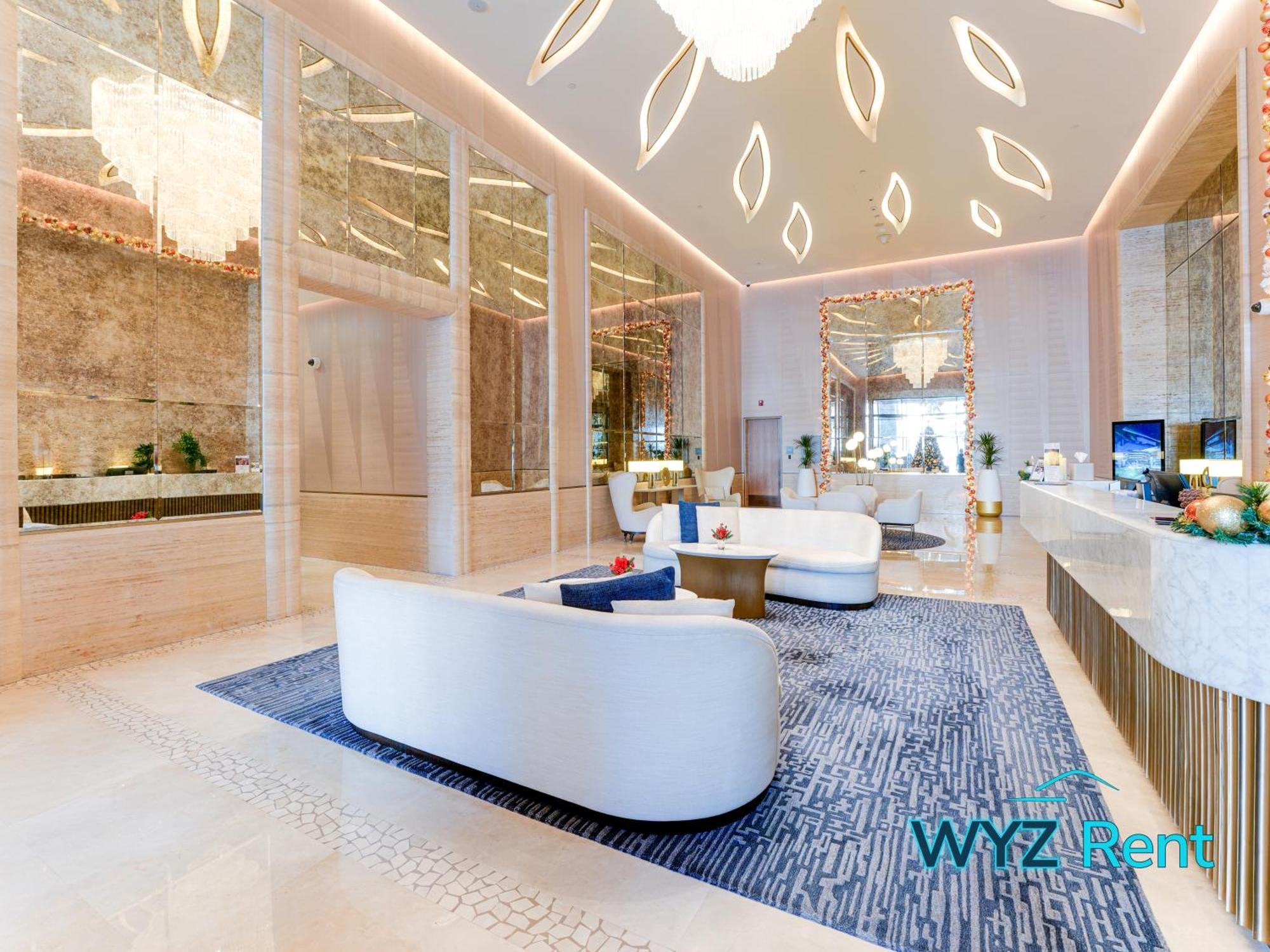 Apartment Opulent In Palm Tower With Sea View *